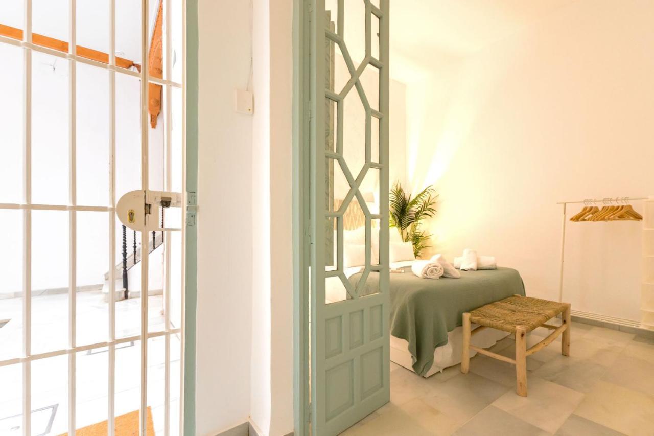Ohliving Salvador Square Apartment Seville