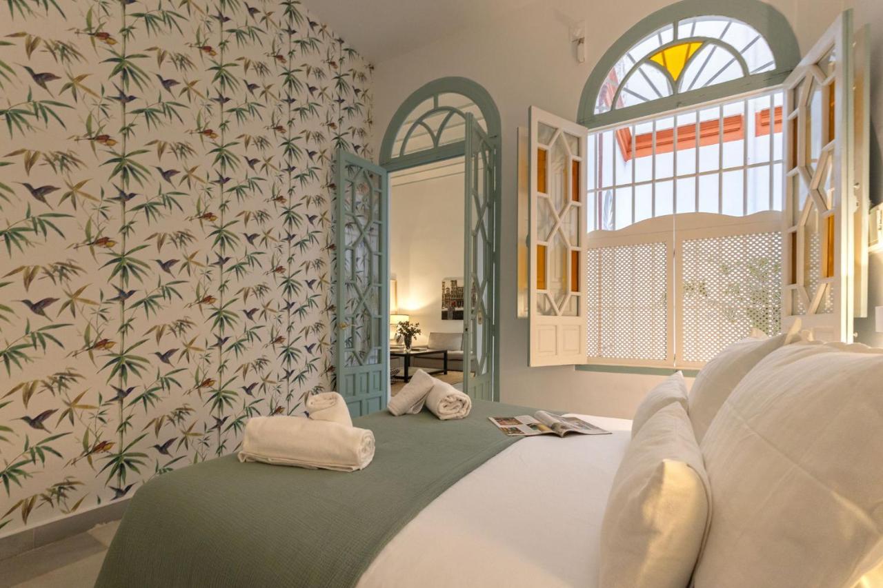 Ohliving Salvador Square * Seville